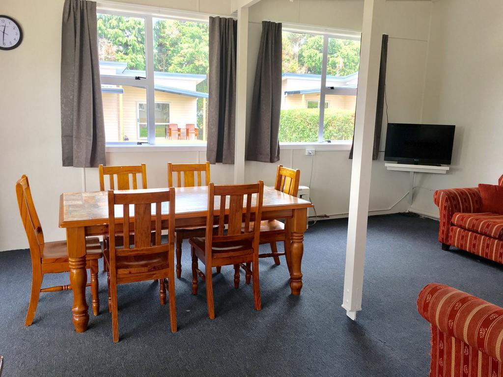 Stratford Motel & Holiday Park エクステリア 写真