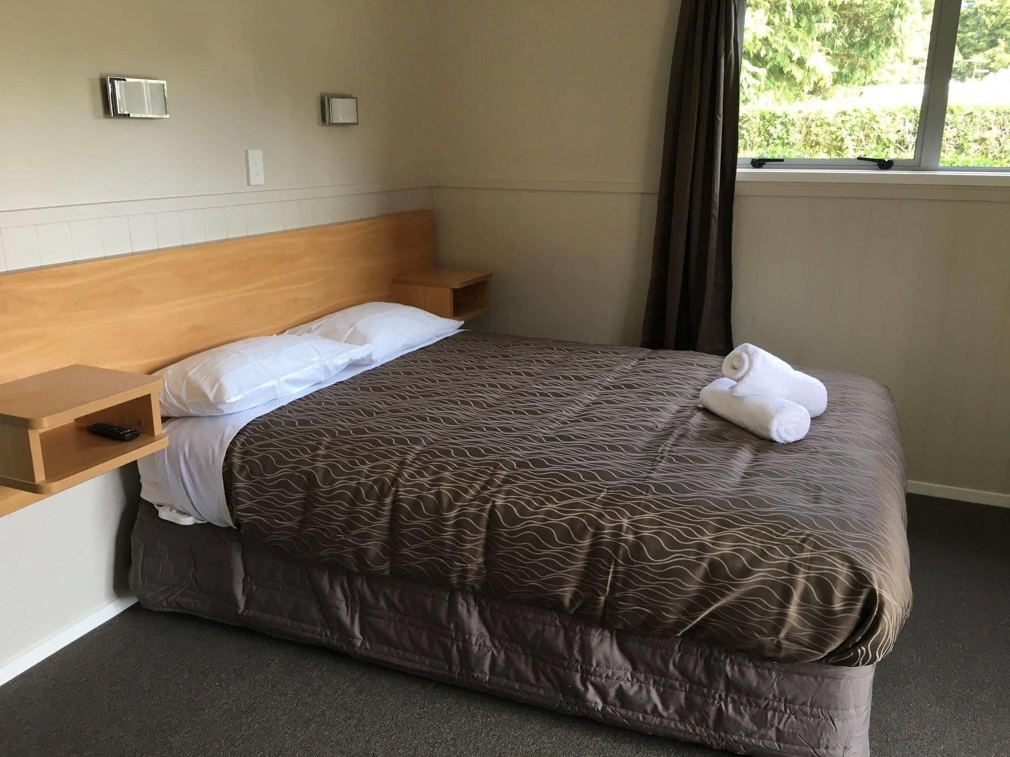Stratford Motel & Holiday Park エクステリア 写真