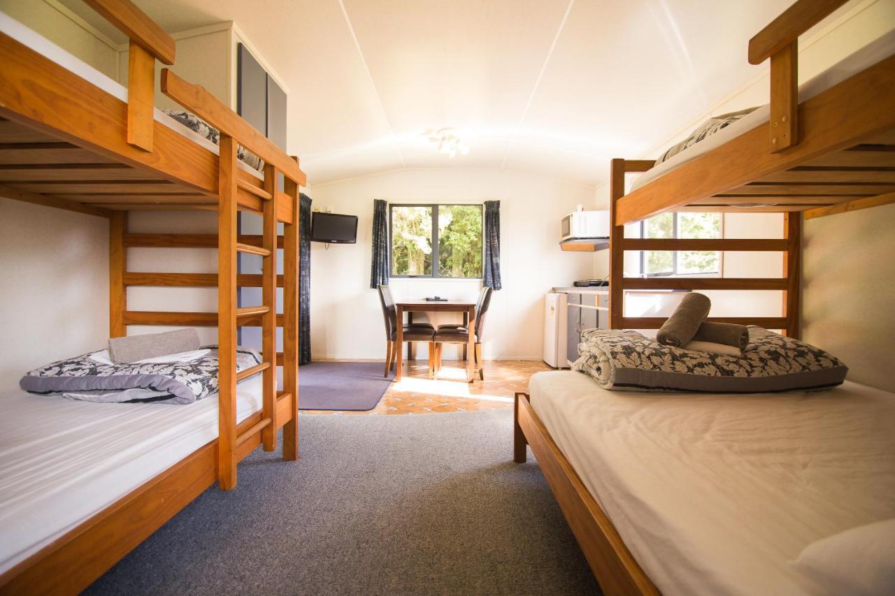 Stratford Motel & Holiday Park エクステリア 写真
